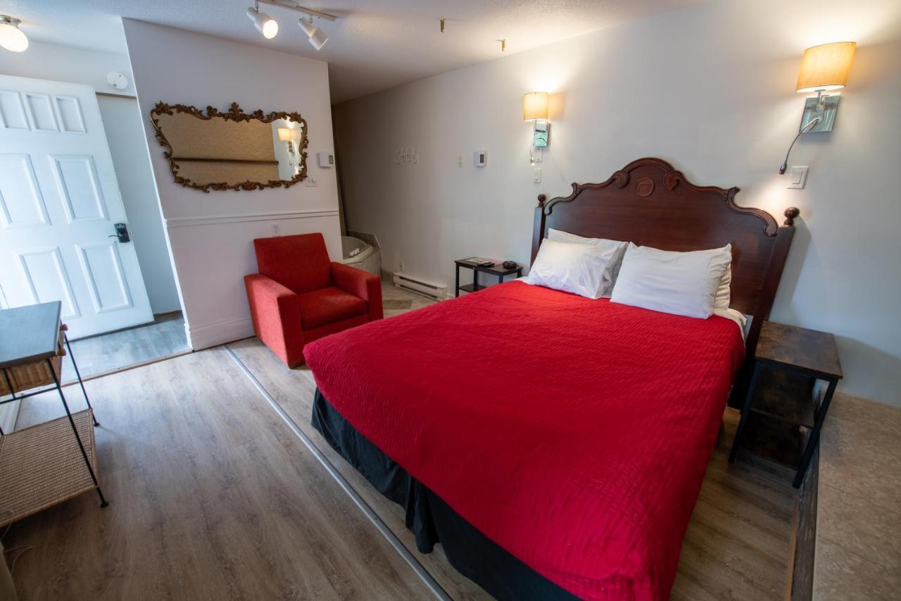 Motel Fleur De Lys Magog Zewnętrze zdjęcie