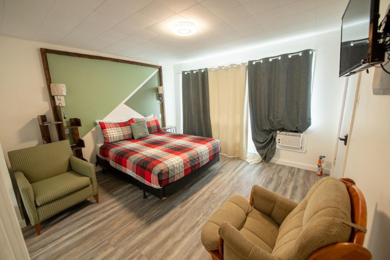 Motel Fleur De Lys Magog Zewnętrze zdjęcie